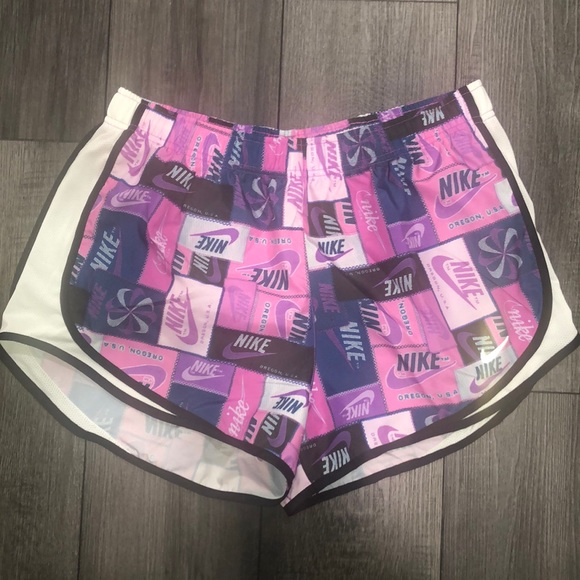Nike Shorts Womens Nike Dry Shorts Small Poshmark